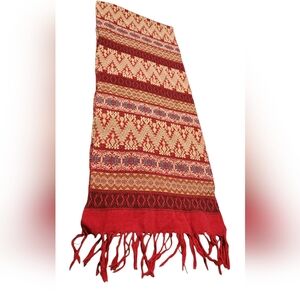 Handwoven table runner